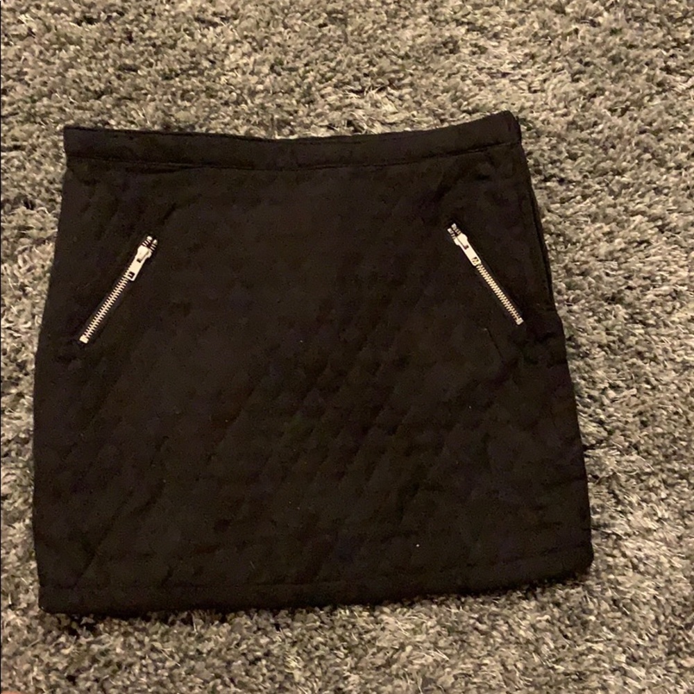 black skirt